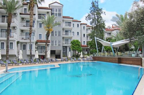 Kusadası (Aydın) Turquía Hotel Bombastico Código Promocional Booking.com