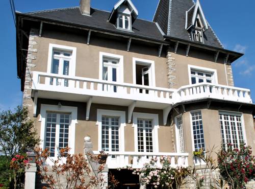 Salies-de-Béarn Francia Hotel Bombastico Código Promocional Booking.com