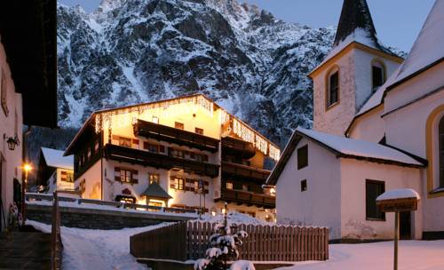 St. Leonhard Austria Hotel Bombastico Código Promocional Booking.com