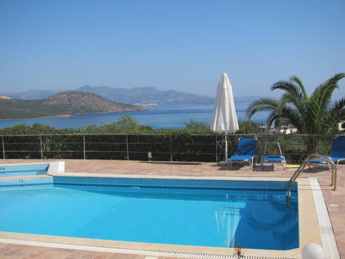 Istro Grecia Hotel Bombastico Código Promocional Booking.com