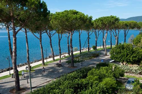 Trevignano Romano Italia Hotel Bombastico Código Promocional Booking.com