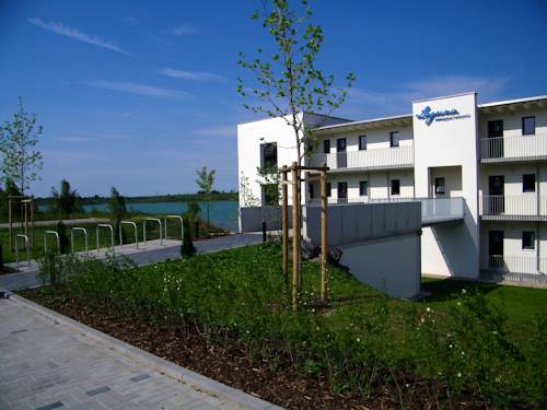Neukieritzsch Alemania Hotel Bombastico Código Promocional Booking.com