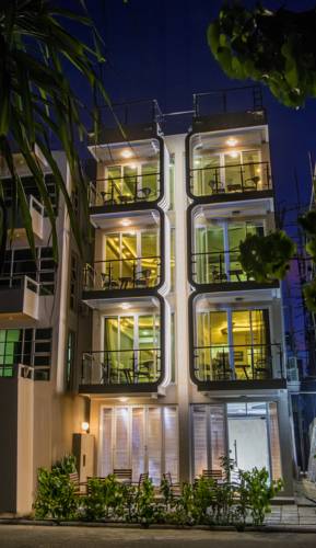 Hulhumale Maldivas Hotel Bombastico Código Promocional Booking.com