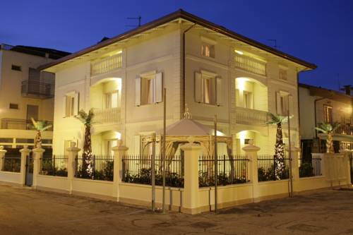 Gatteo a Mare Italia Hotel Bombastico Código Promocional Booking.com