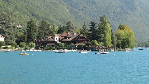 Talloires Francia Hotel Bombastico Código Promocional Booking.com