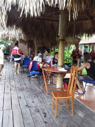 Phong Nha Vietnam Hotel Bombastico Código Promocional Booking.com