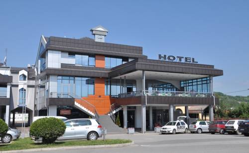 Čačak Serbia Hotel Bombastico Código Promocional Booking.com