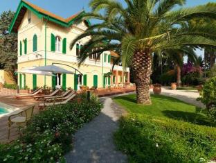 Roseto degli Abruzzi Italy Hotel Bombastic Promo Code Agoda.com