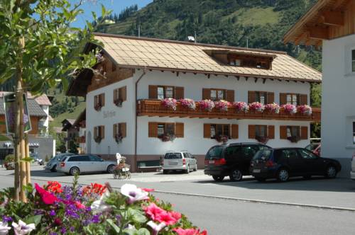 Lech am Arlberg Austria Hotel Bombastico Código Promocional Booking.com