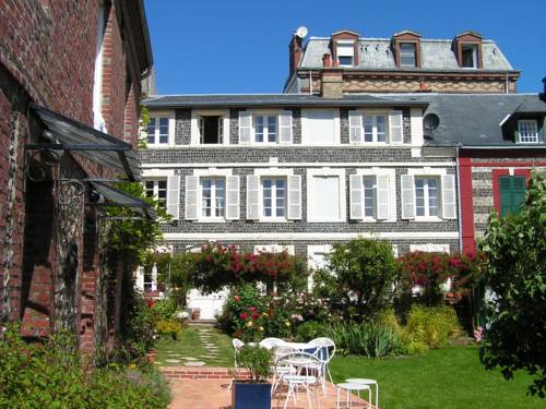 Étretat Francia Hotel Bombastico Código Promocional Booking.com