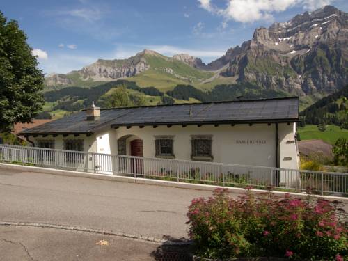 Adelboden Suiza Hotel Bombastico Código Promocional Booking.com