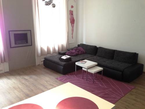 Budapest Hungría Hotel Bombastico Código Promocional Booking.com