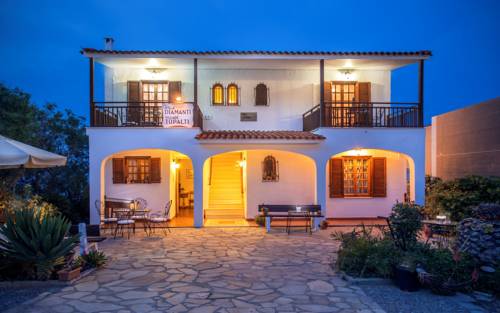 Monemvasía Grecia Hotel Bombastico Código Promocional Booking.com